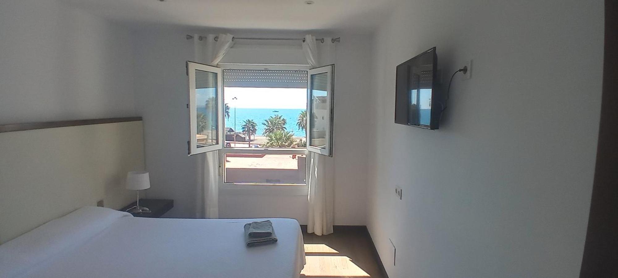Apartamento 5 Home Suites Альмерия Номер фото